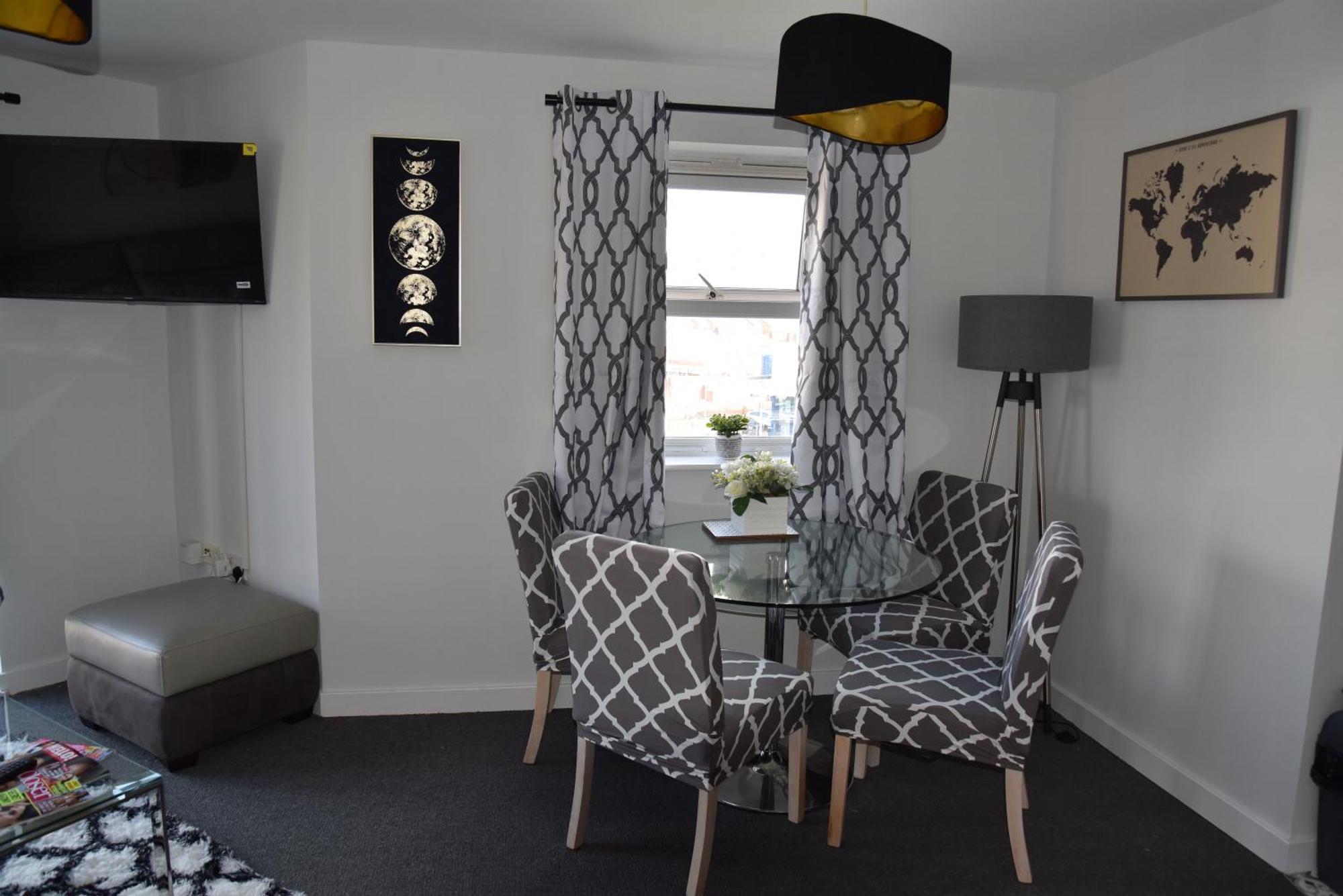 Spacious 1 Bedroom Apartment In Wigan Shevington Kültér fotó